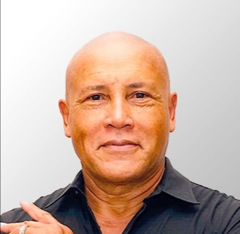 Portrait of Dr. Roy Martina